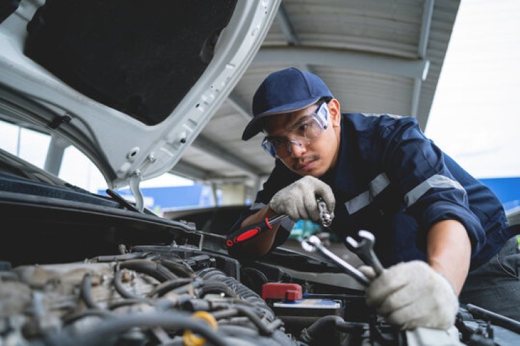 Auto Mechanics | Justin Auto Centre | Automotive Workshop | Armadale